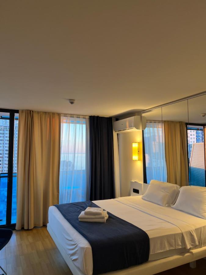 The Best Beach Aparthotel Orbi City Batumi Eksteriør bilde