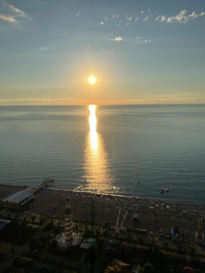 The Best Beach Aparthotel Orbi City Batumi Eksteriør bilde